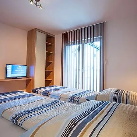 Alpine - Premium Family And Natural Swimming Pond Apart-hotel