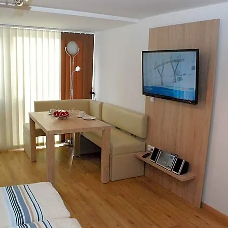 Alpine - Premium Family And Natural Swimming Pond 4*