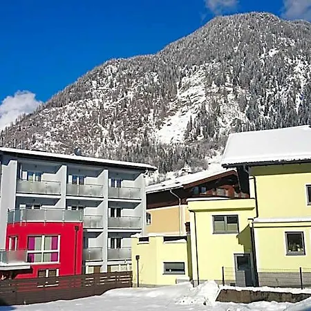 Alpine - Premium Family And Natural Swimming Pond 4*