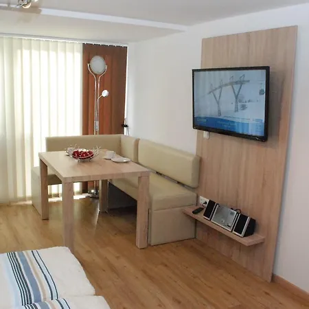 Alpine - Premium Family And Natural Swimming Pond 4*